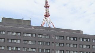 女性教諭（27）が保健室で男子生徒にキスして懲戒免職　相談を受けたのに適切な指導をせず抱きしめる 「私を守って」とメッセージも