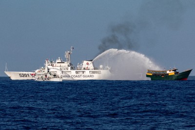 急増の中国人留学生は脅威?　台湾近くフィリピンの島、周辺に軍拠点