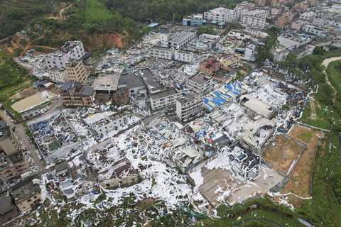 中国広州で竜巻、５人死亡　負傷者３３人