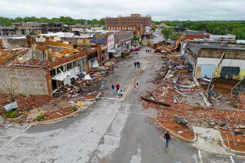 米南部で竜巻、４人死亡　中西部でも犠牲者