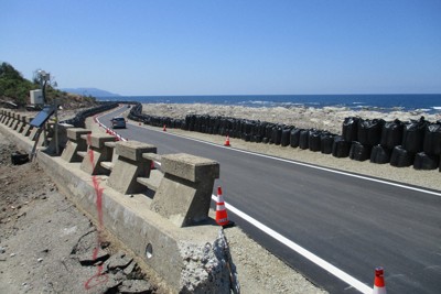 「やっとスーパーに通える」　輪島・白米千枚田の国道が通行可能に