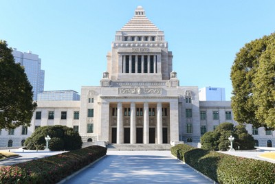 離婚後の共同親権が可能に　改正民法が成立　77年ぶりに見直し