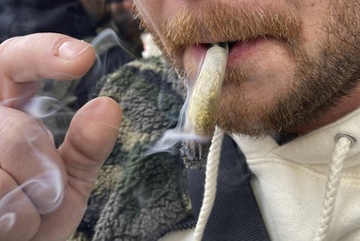 大麻常用、飲酒を上回る　2022年にアメリカで1770万人　大学推計