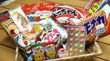 きなこ棒の「当たり」減少…「5円チョコ」が11円「10円ガム」も12円に…物価高の波が駄菓子店に