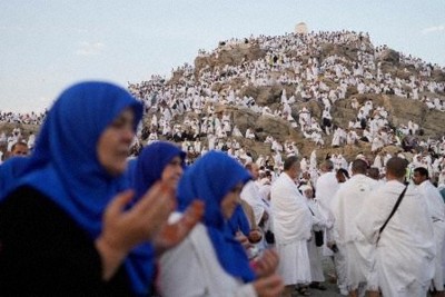 メッカへの大巡礼、世界各地から200万人が祈り　ガザ遺族も招待