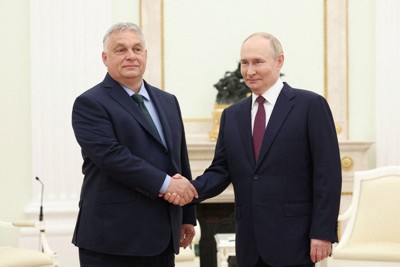 ハンガリー首相、訪露は「平和ミッション」と主張　EU諸国から批判