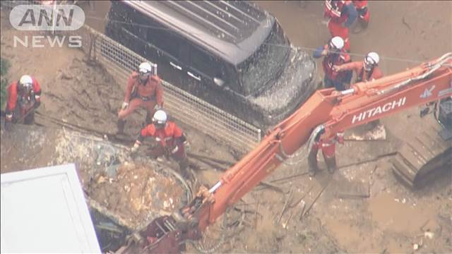 愛媛・松山市の土砂崩れ　行方不明者3人の捜索続く