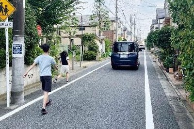 「生活道路」の法定速度上限、60キロ→30キロに　26年9月から