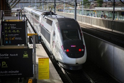 フランス高速鉄道3路線で破壊被害　詳細不明　パリ五輪開幕直前