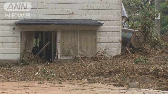 秋田・山形に記録的大雨 温泉地にも土砂押し寄せ　山形・最上町