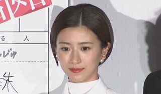 【黒島結菜】　出産後「初の公の場」で　共演者も「初」揃い！　中川大志は「初失態」を明かす