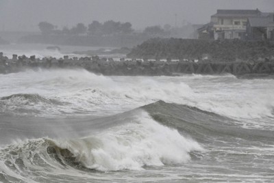 台風10号、数十年に1度の大規模災害恐れ　気象庁が警戒呼びかけ