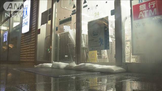 【台風10号】携帯大手 九州の一部で障害 コンビニ約900店で一時休業も