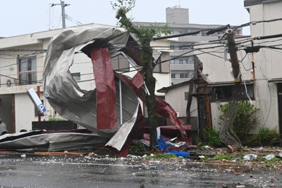 「台風の中心から離れていても竜巻に注意」　10号接近、識者が強調