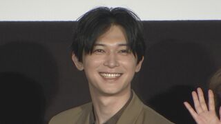 【吉沢亮】　「ぜんぜん年上だと思っていて」　共演した父親役・俳優に驚愕　「衝撃の事実です」