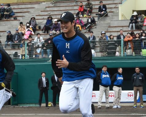 大谷の快挙に沖縄も沸く　日ハムキャンプ地が縁　観光協会長「とんでもない偉業」