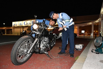 「騒音バイク」の110番、倍増　福岡県警が取り締まり強化