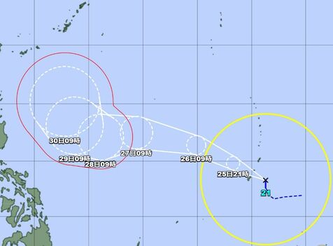 大型の台風21号発生　発達しながら沖縄接近の恐れも