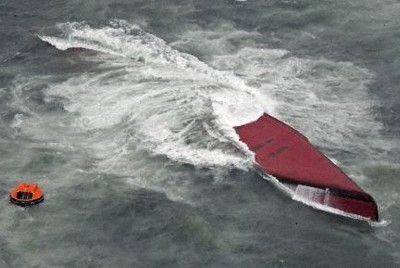 10人死亡の山口・下関沖タンカー転覆　船長を書類送検　門司海保