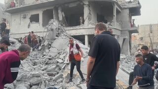 イスラエル軍　ガザ北部の住宅に空爆　子ども13人含む33人死亡