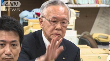 「パワハラでは」意見“800件”　会見で“机バンバン”市長が謝罪