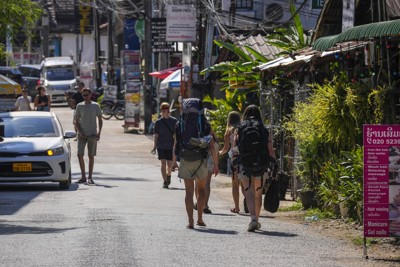 ラオスで外国人旅行客の中毒死疑い相次ぐ　酒にメタノール混入か