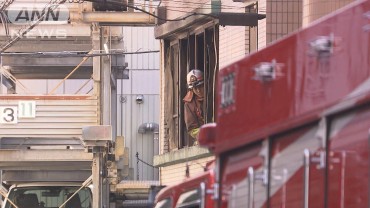 集合住宅で火事　4人けが　一時逃げ遅れも救助　東京・板橋区