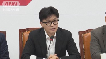 談話受け韓国与党代表「大統領の早期退陣避けられない」弾劾採決案の賛否明らかにせず