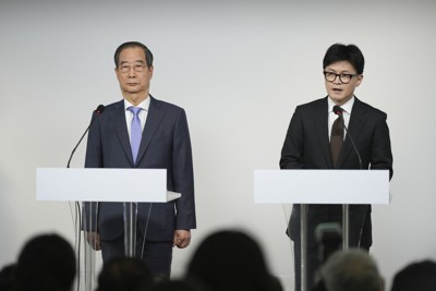 韓国首相と与党代表「大統領に国政関与させず」　首相が政権運営